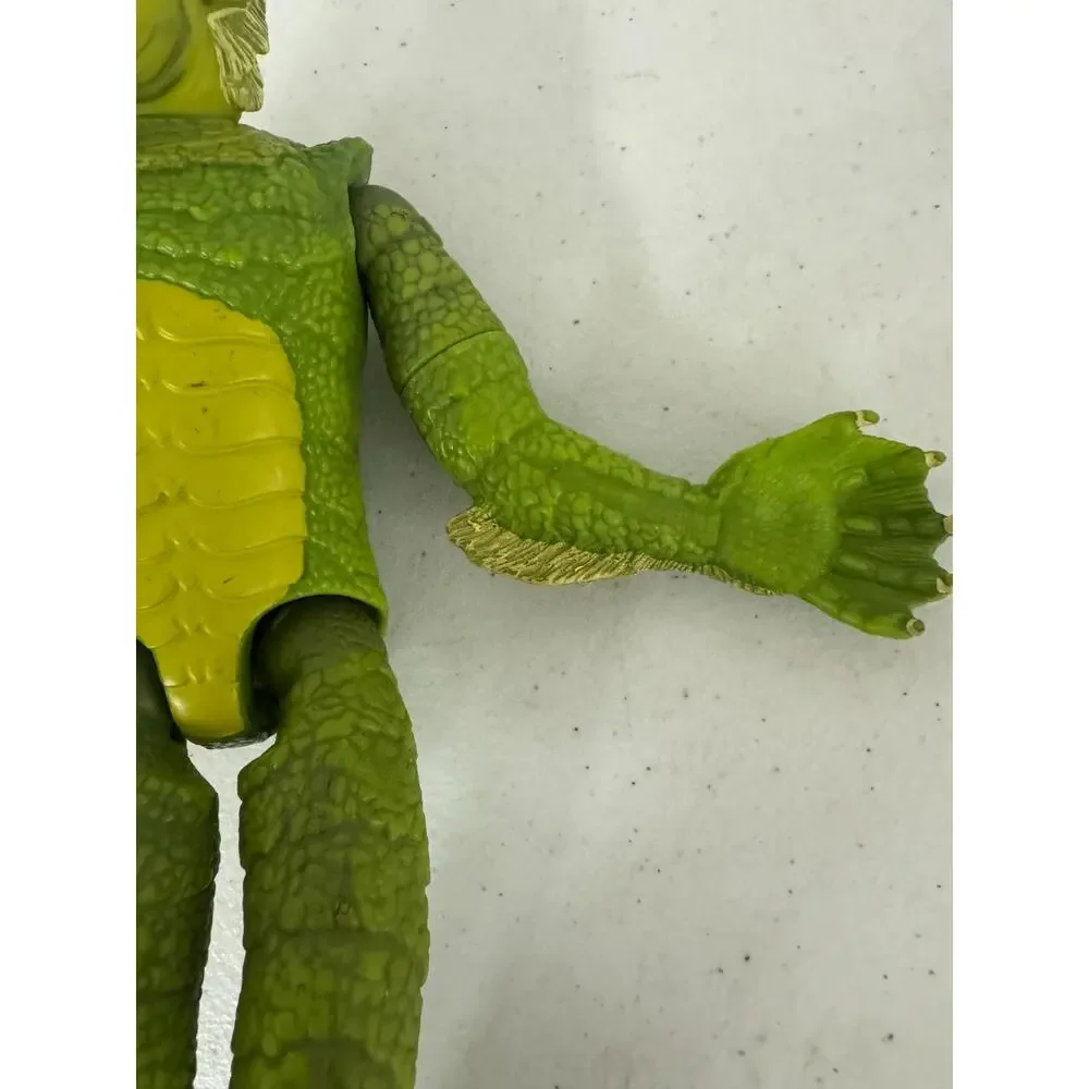 The Creature From The Black Lagoon Hasbro Universal Studios Monsters 12 1998 A7